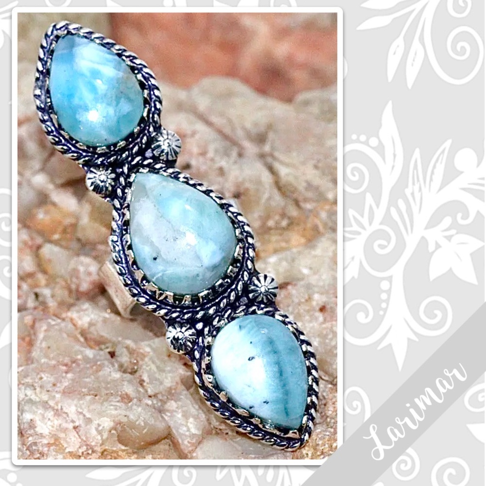 Larimar Large Southwest-Style Silver Artisan Ring, Sz 5.5 Turquoise / Aqua Blue